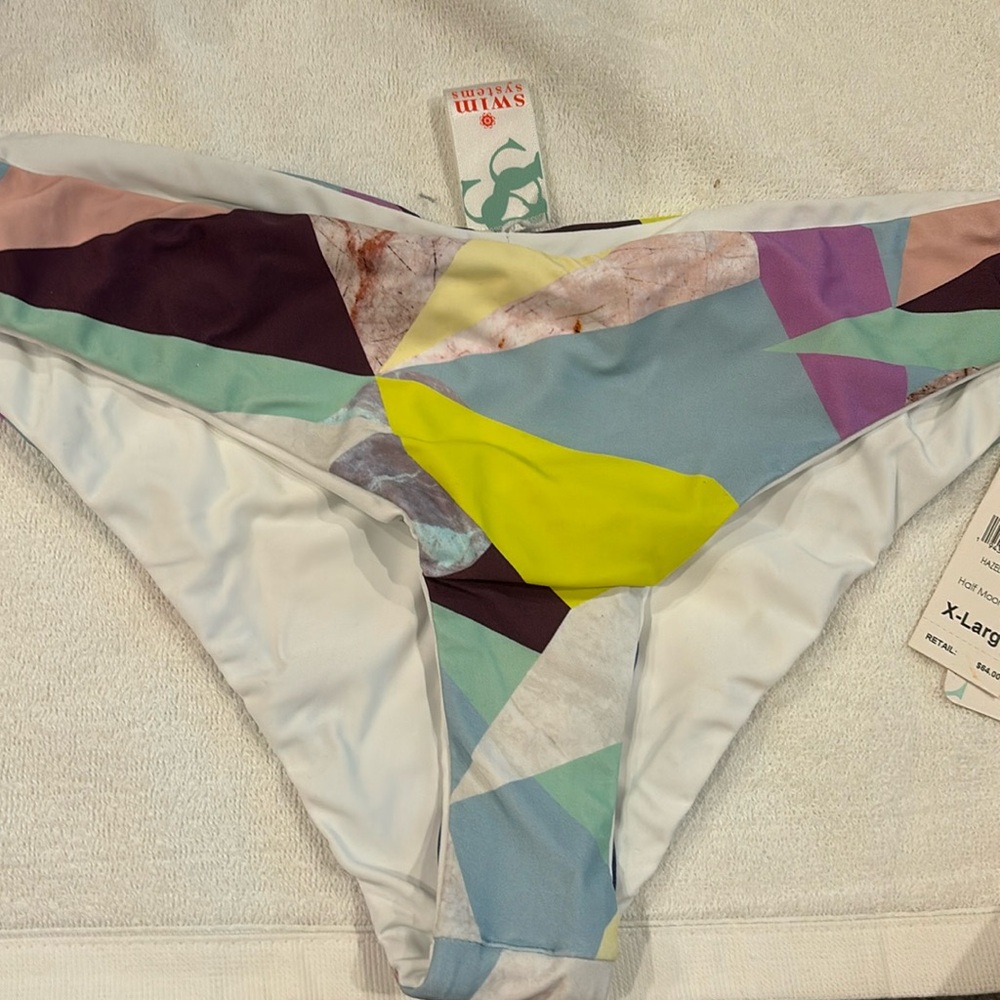 BNwT bikini bottoms size xl